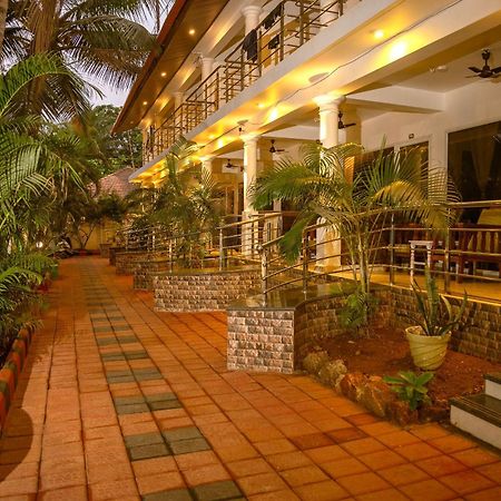 Crystall Goa Emerald Edition Патнэм Экстерьер фото